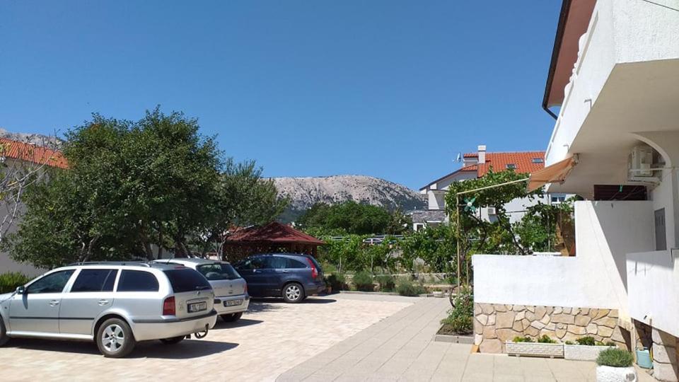 Mirjana F Apartaments Baška Kültér fotó