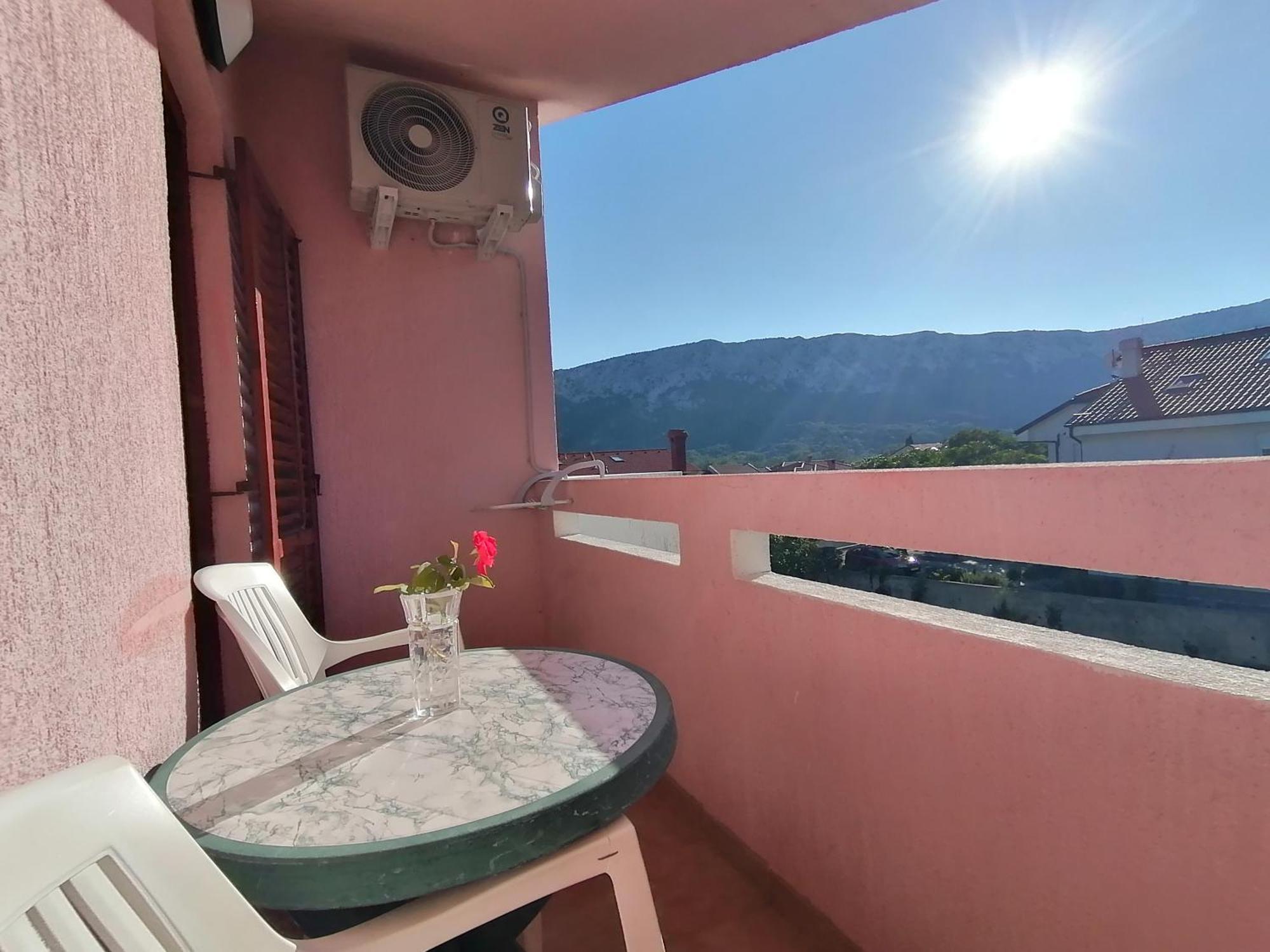 Mirjana F Apartaments Baška Kültér fotó