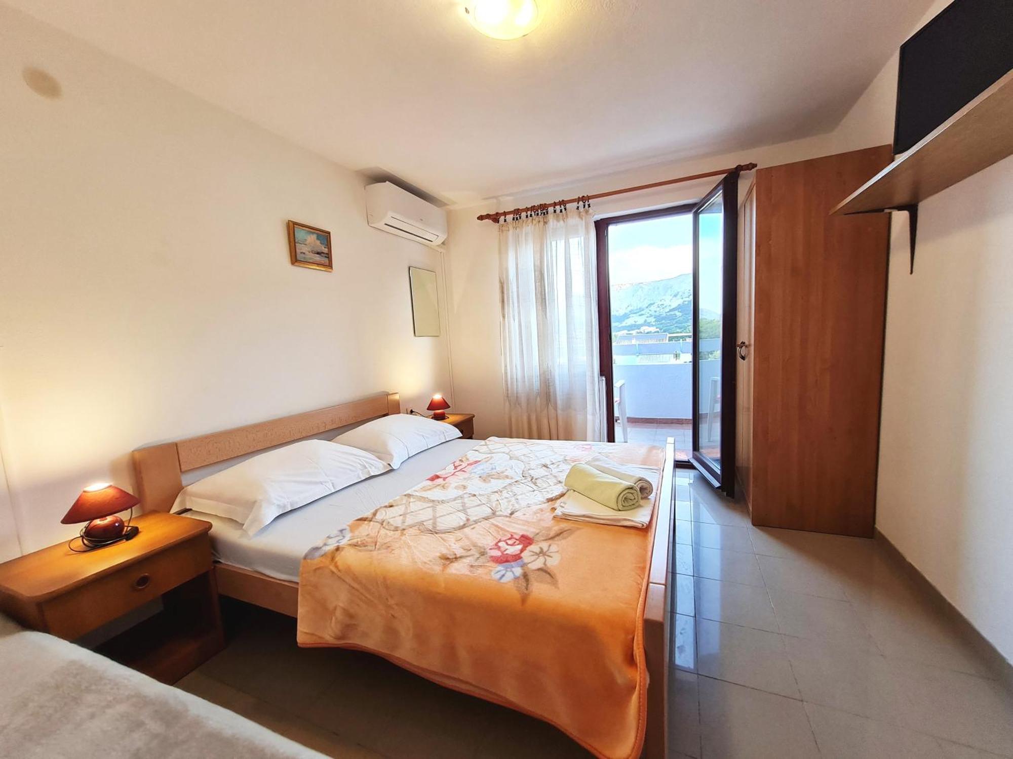 Mirjana F Apartaments Baška Kültér fotó