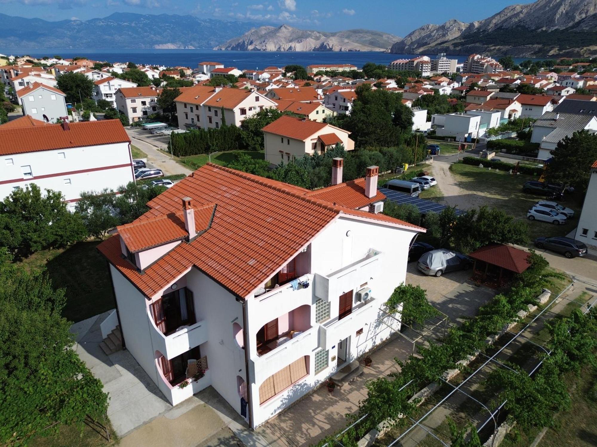 Mirjana F Apartaments Baška Kültér fotó