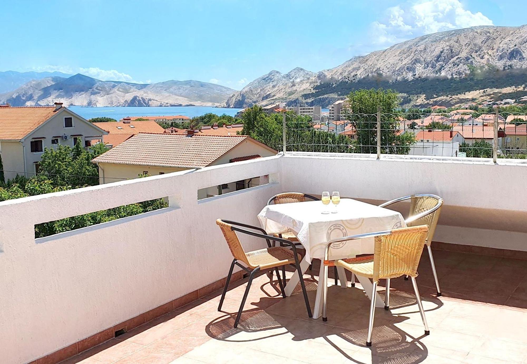Mirjana F Apartaments Baška Kültér fotó